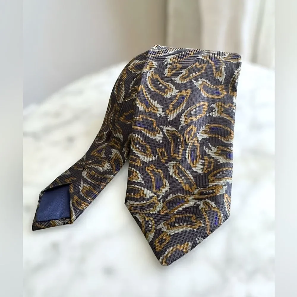 Giorgio Armani mens dark blue geometric print neck tie